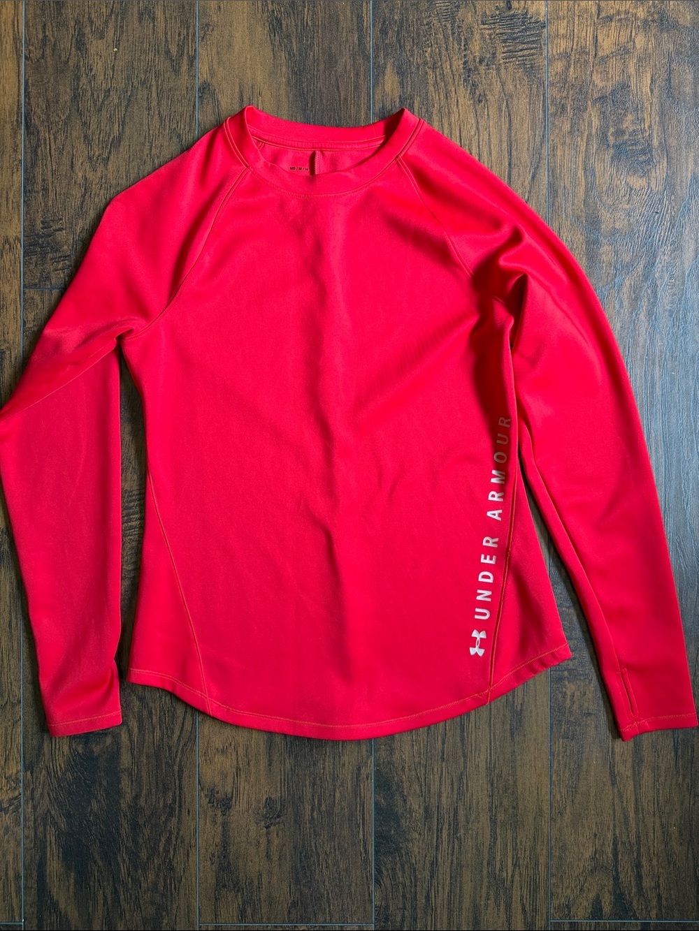 NWOT Under Armour Women's Bright Red Long-Sleeve ColdGear medium (X3)